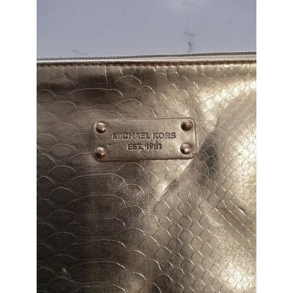 Michael Kors travel bag/ makeup bag faux snakeskin Gold Regal Chic Glam